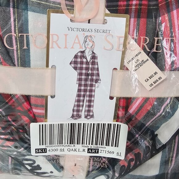 Victoria's Secret Flannel Long Pajama Set - Embroidered Collar Print - Size L.R - Picture 6 of 6